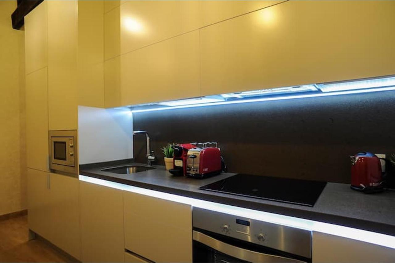 Premium Apartment La Latina 2. Salamanca Exterior photo